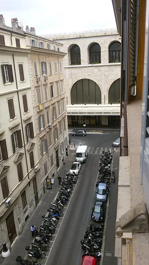 Termini Guesthouse Rom Exteriör bild